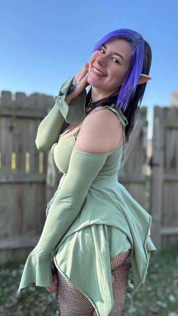 Full leaked Littleloona private onlyfans photo