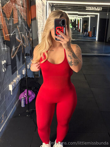 Full leaked Littlemissbunda private onlyfans photo