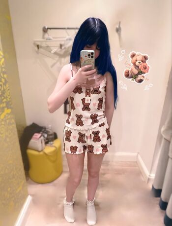 Full leaked Littleniivt private onlyfans photo