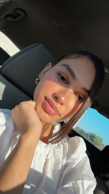 Full leaked Littleolmeee private onlyfans photo