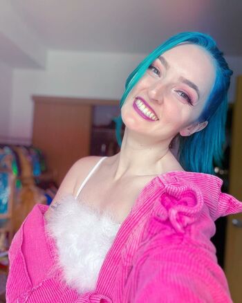 Full leaked Littlesiha page private onlyfans photo