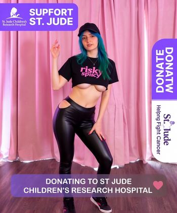 Full leaked Littlesiha private onlyfans photo