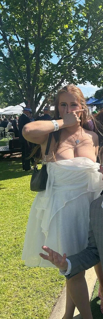 Full leaked Liv drake private onlyfans photo