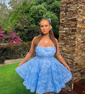 Full leaked Liv drake private onlyfans photo
