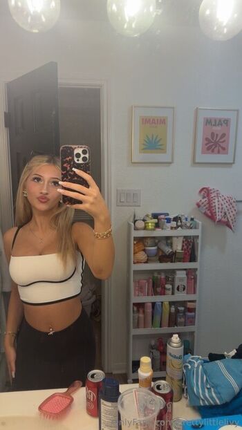 Full leaked Liv mitchell private onlyfans photo