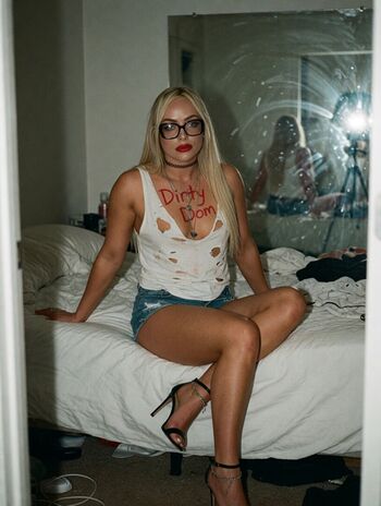 Full leaked Liv morgan  page private onlyfans photo