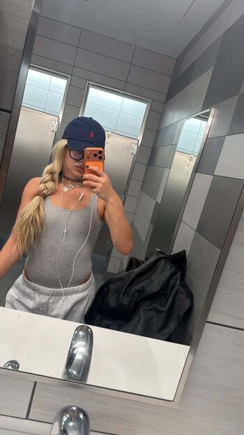 Full leaked Liv morgan private onlyfans photo
