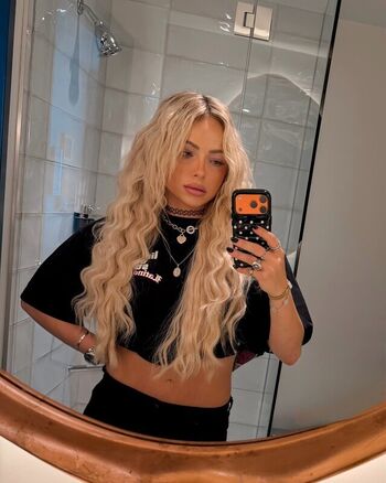 Full leaked Liv morgan page private onlyfans photo