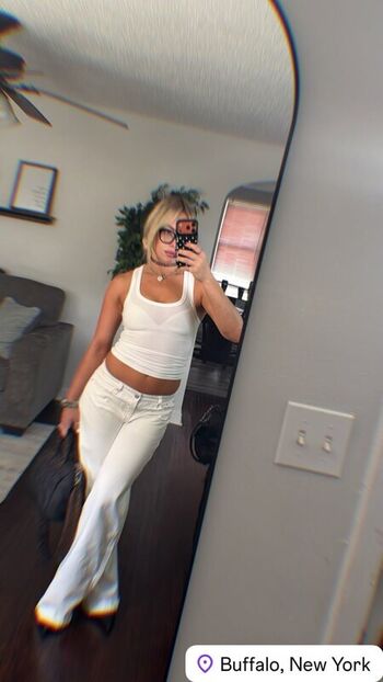 Full leaked Liv morgan private onlyfans photo