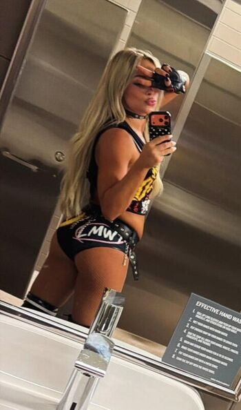 Full leaked Liv morgan private onlyfans photo