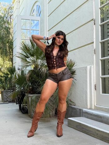 Full leaked Livefitelle private onlyfans photo