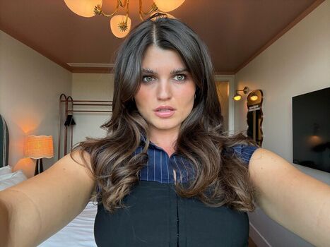 Full leaked Livefitelle page private onlyfans photo
