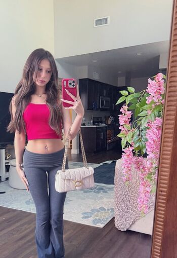 Full leaked Livi blossom private onlyfans photo