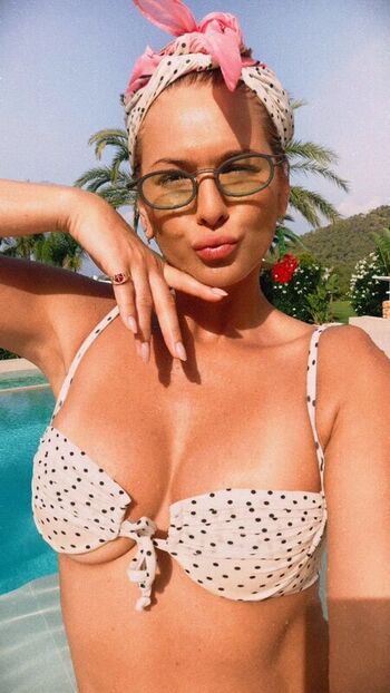 Full leaked Livia andrade page private onlyfans photo