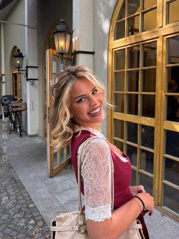 Full leaked Livia josephine private onlyfans photo