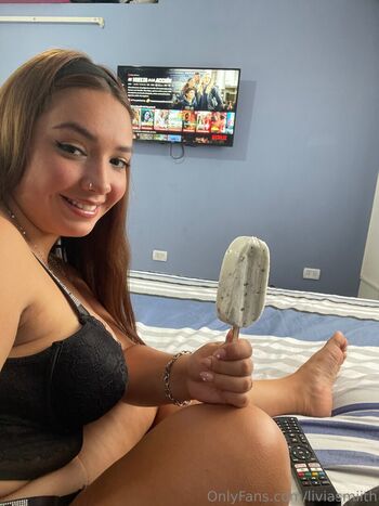 Full leaked Liviasmiith private onlyfans photo