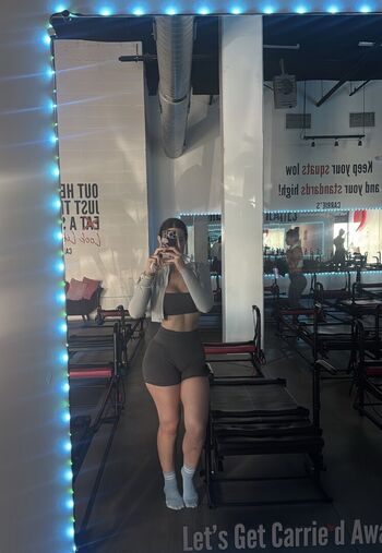 Full leaked Livinglikelydia private onlyfans photo