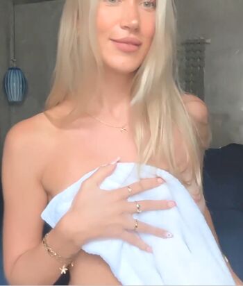 Full leaked Livsslife page private onlyfans photo