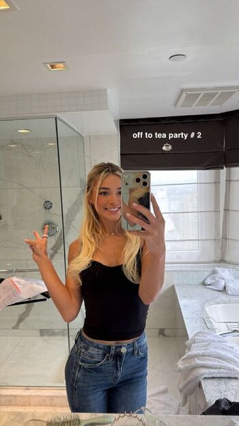 Full leaked Livvy dunne  page private onlyfans photo