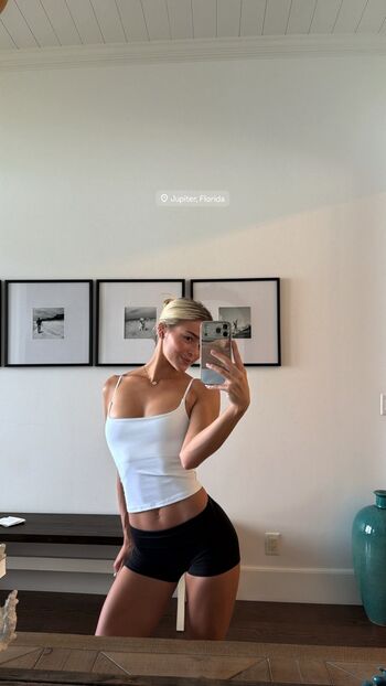 Full leaked Livvy dunne page private onlyfans photo