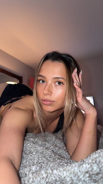 Full leaked Livvywhitaker private onlyfans photo