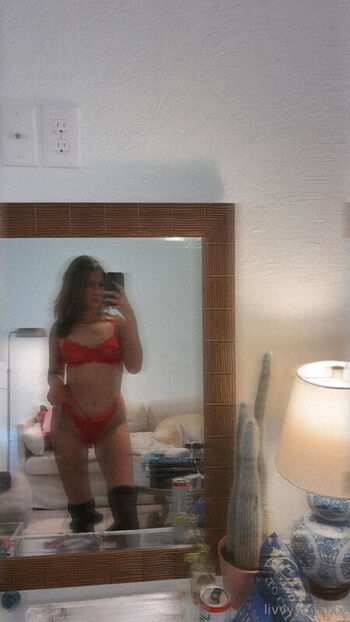Full leaked Livvyybearxx private onlyfans photo
