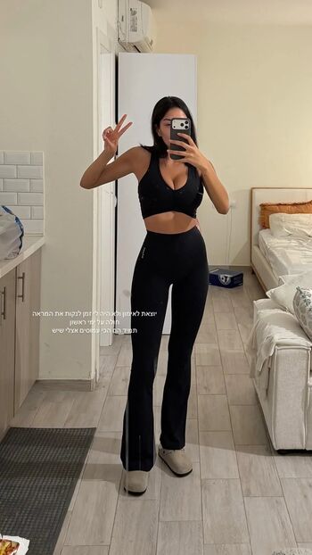 Full leaked Liyamizrahii private onlyfans photo