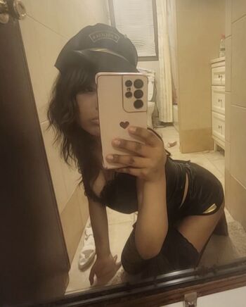 Full leaked Liz x private onlyfans photo