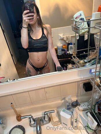 Full leaked Lizzi omalley private onlyfans photo