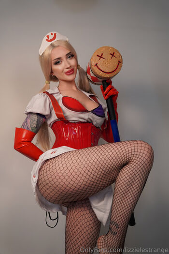 Full leaked Lizzie le strange private onlyfans photo