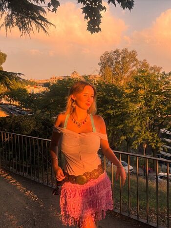 Full leaked Lizzie quinn private onlyfans photo
