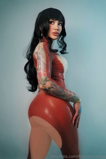 Full leaked Lizzielestrange  page private onlyfans photo