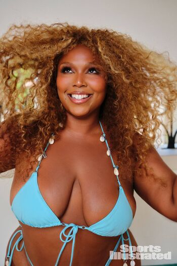 Full leaked Lizzo private onlyfans photo