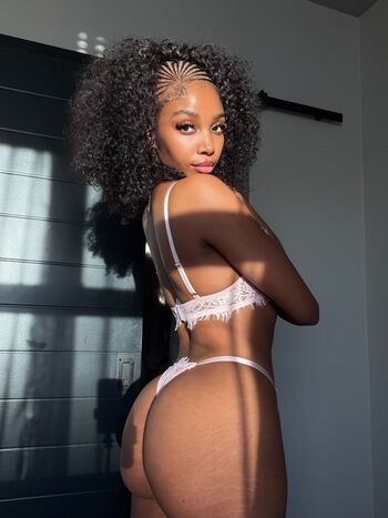 Full leaked Lizzy amarae private onlyfans photo