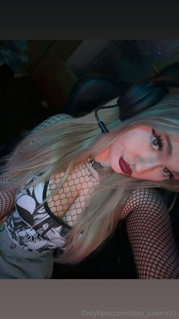 Full leaked Lizzy cherry private onlyfans photo