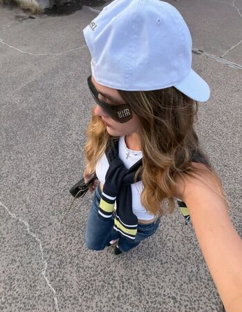 Lizzy Greene