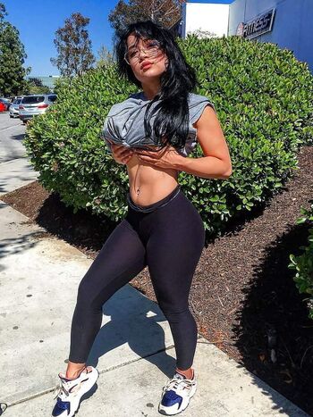 Full leaked Lizzywurst private onlyfans photo