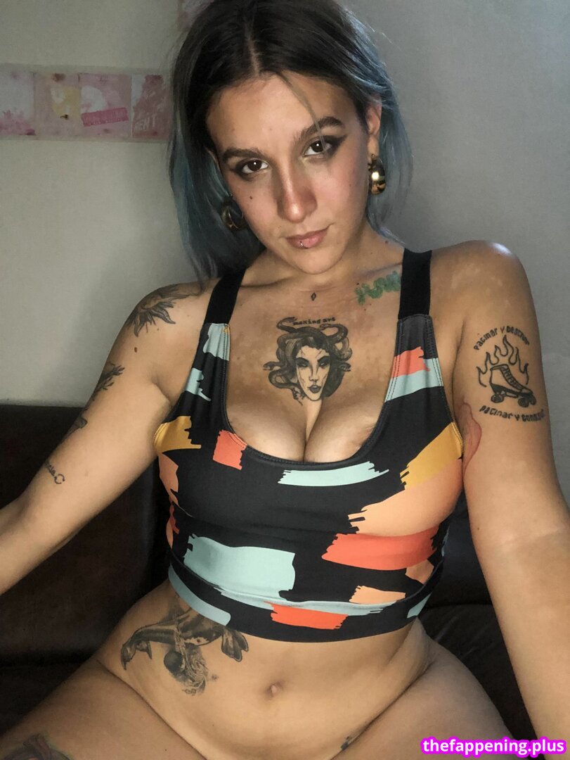 Llanca Berjeli / RuneDarkmoon / llancaberjeli 裸照OnlyFans照片 #4