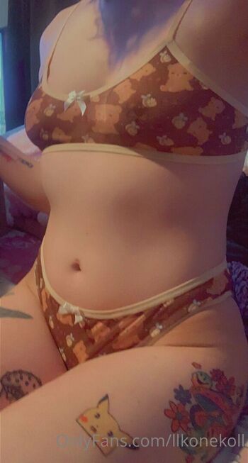 Full leaked Llkonekoll page private onlyfans photo
