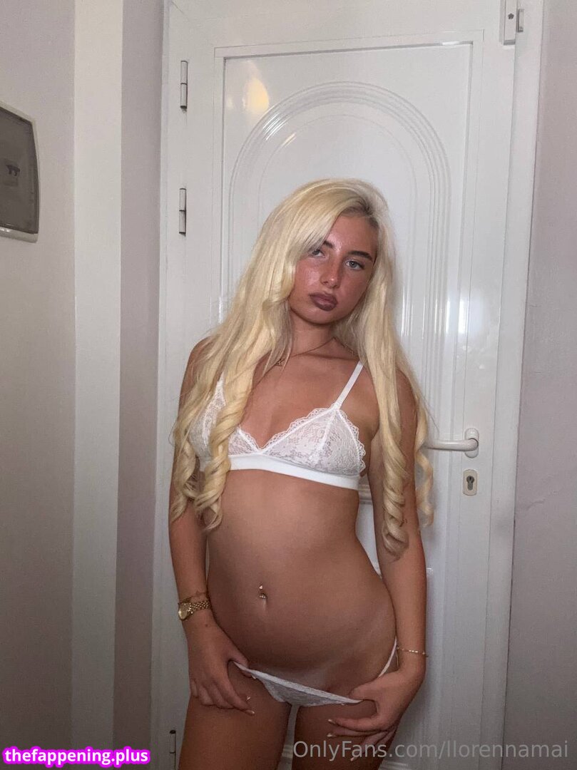 Llorenna.hodgskinson / llorennamai Nacktes OnlyFans Foto #1