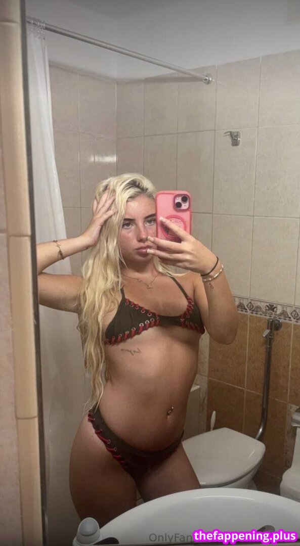 Llorenna.hodgskinson / llorennamai Φωτογραφία Γυμνών OnlyFans #15