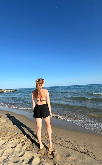 Full leaked Llttlesun private onlyfans photo