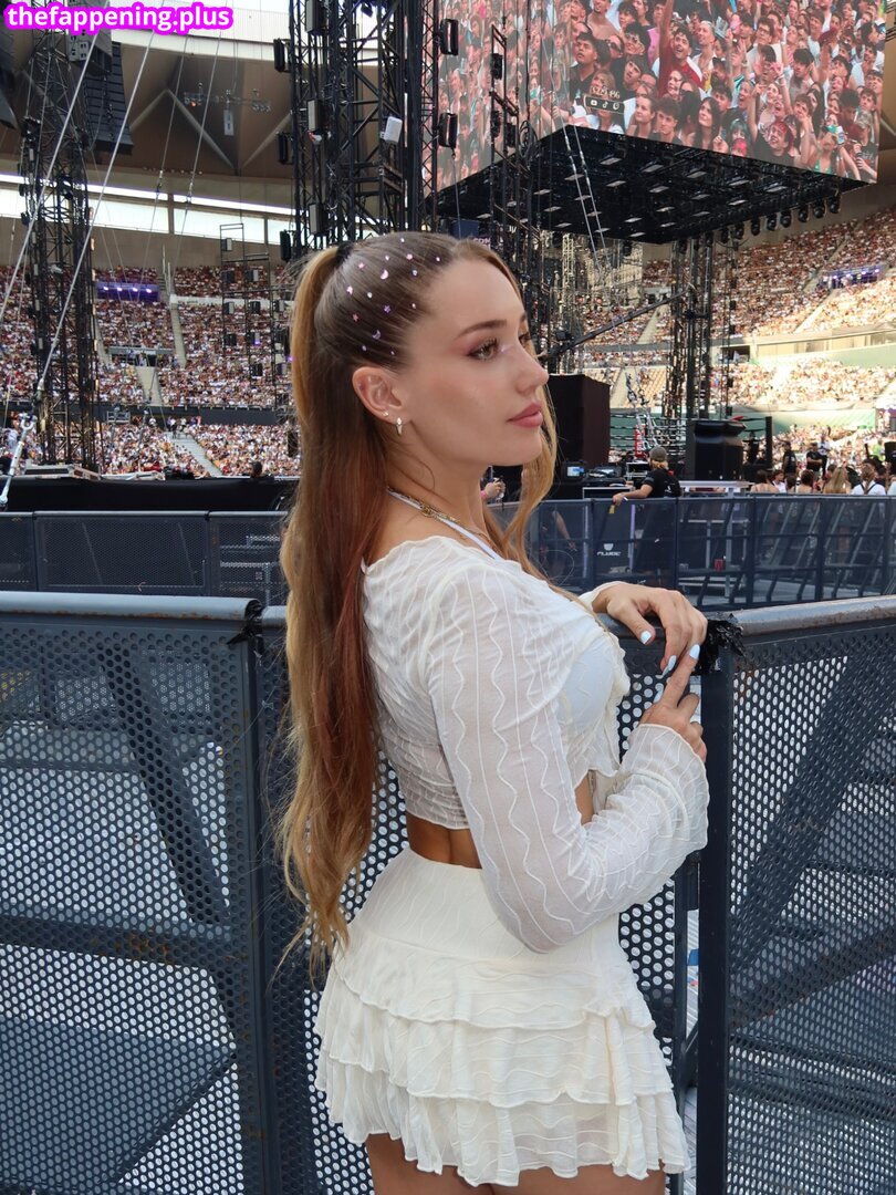 Lluna Clark / llunaclark Nacktes OnlyFans Foto #12