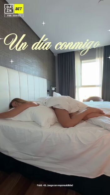 Full leaked Llunaclark private onlyfans photo
