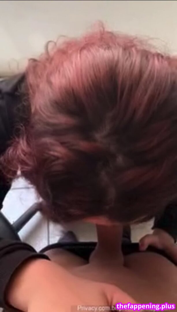 agatinhascvl / esscoliose / llunapeach Çıplak OnlyFans Fotoğrafı #8