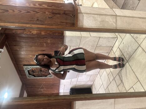 Full leaked Lnw private onlyfans photo