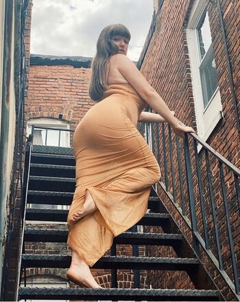 Full leaked Loisplz private onlyfans photo