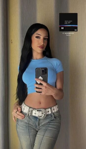 Full leaked Lola clr private onlyfans photo