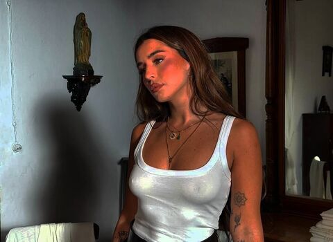 Full leaked Lola indigo private onlyfans photo