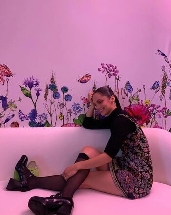 Full leaked Lola le lann private onlyfans photo